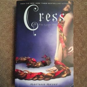 Cress  by: Marissa Meyer